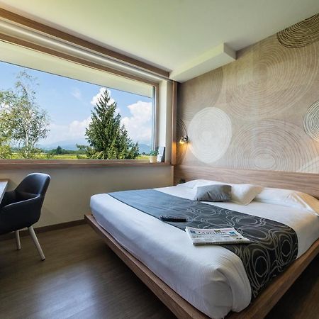 Hotel Gardenia Romano Canavese Екстер'єр фото
