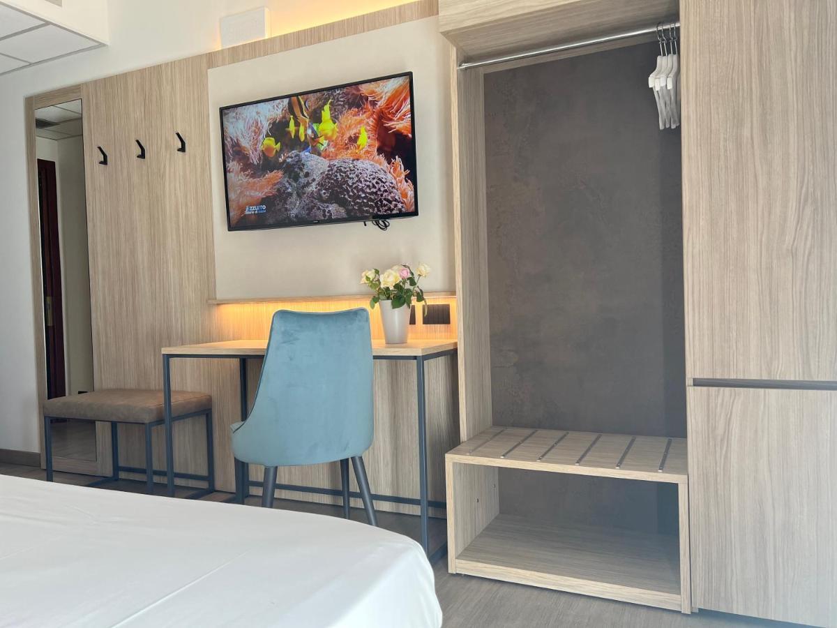 Hotel Gardenia Romano Canavese Екстер'єр фото