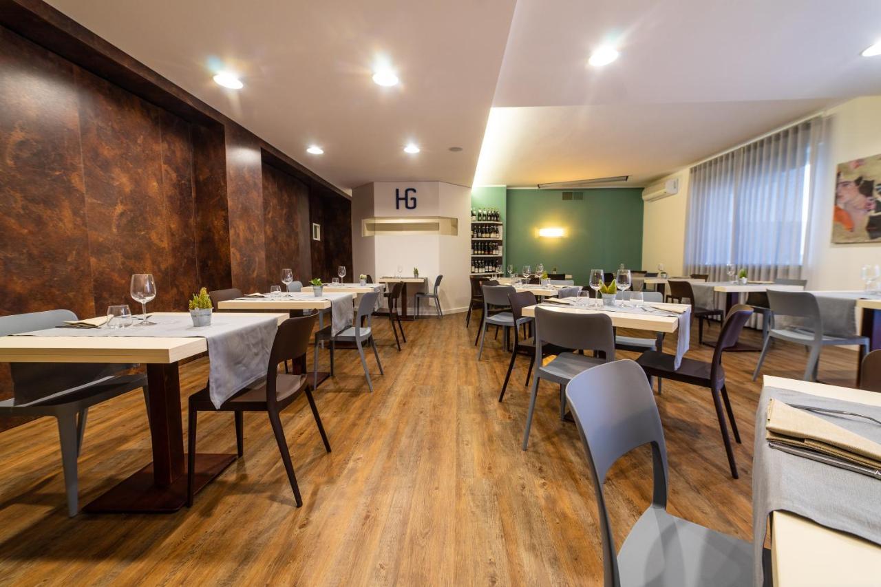 Hotel Gardenia Romano Canavese Екстер'єр фото